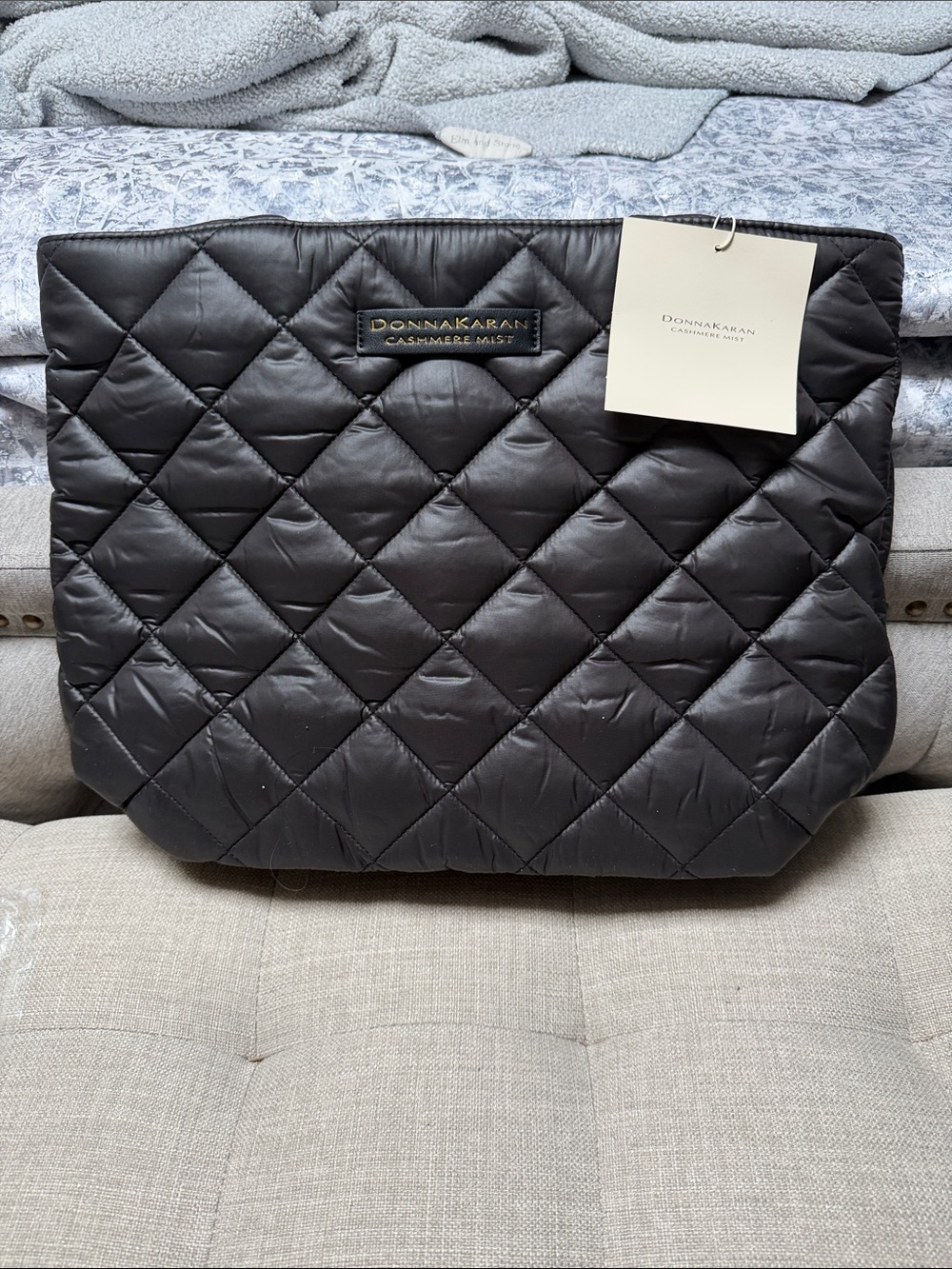 Donna Karan Cashmere Mist Quilted Tote in Black